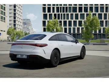 MERCEDES-BENZ EQS 580 4M Edition1 AMG Hyper Sitzklim…