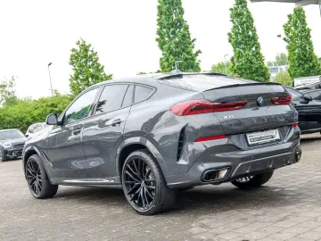 BMW X6 xDrive30d M Sport RFK NAVI LED Sound Syst.