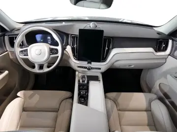 Volvo XC60 Recharge T8 AWD Ultimate Dark AKTIVSITZE
