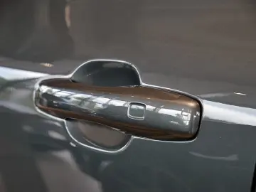 Volvo XC60 Recharge T8 AWD Ultimate Dark AKTIVSITZE