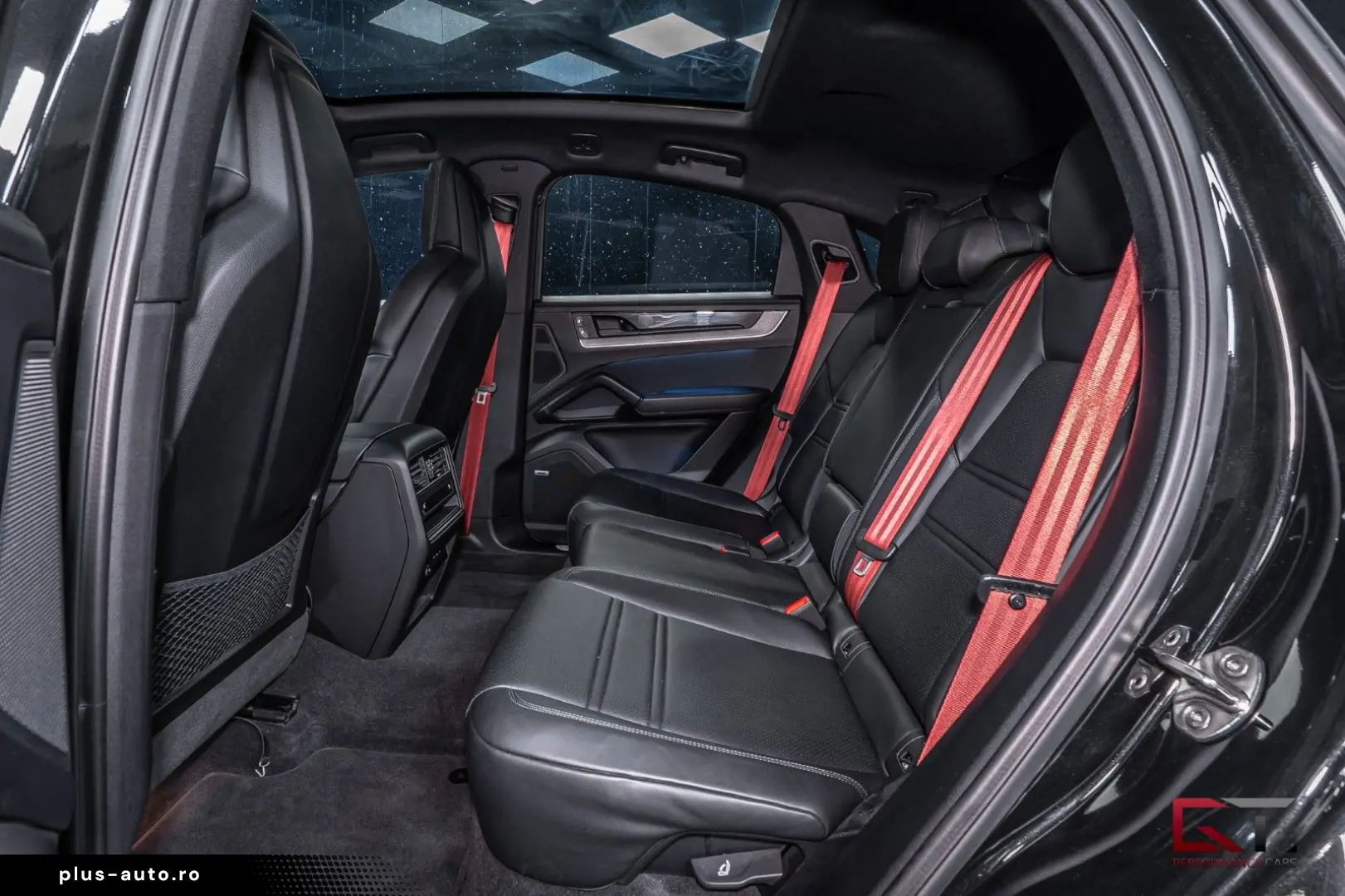 PORSCHE Cayenne S E-Hyb Coupé FACELIFT SpDesign 18way
