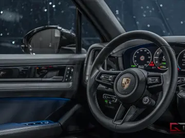 PORSCHE Cayenne S E-Hyb Coupé FACELIFT SpDesign 18way