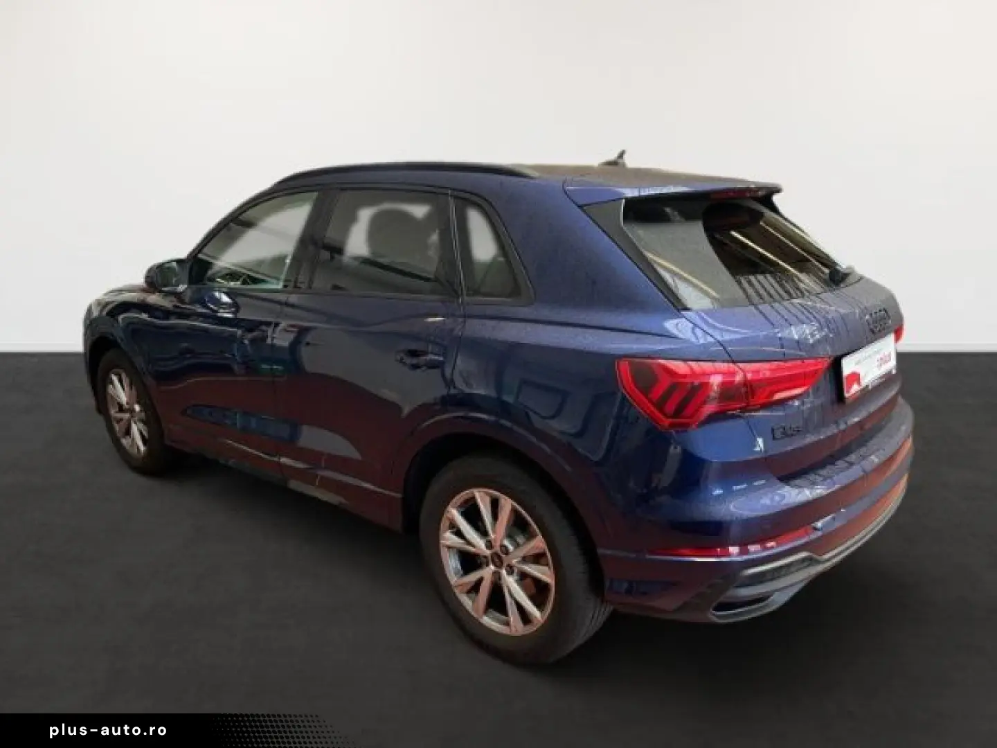 AUDI Q3 35 TFSI S line S-tronic Pano SONOS VirtualCoc