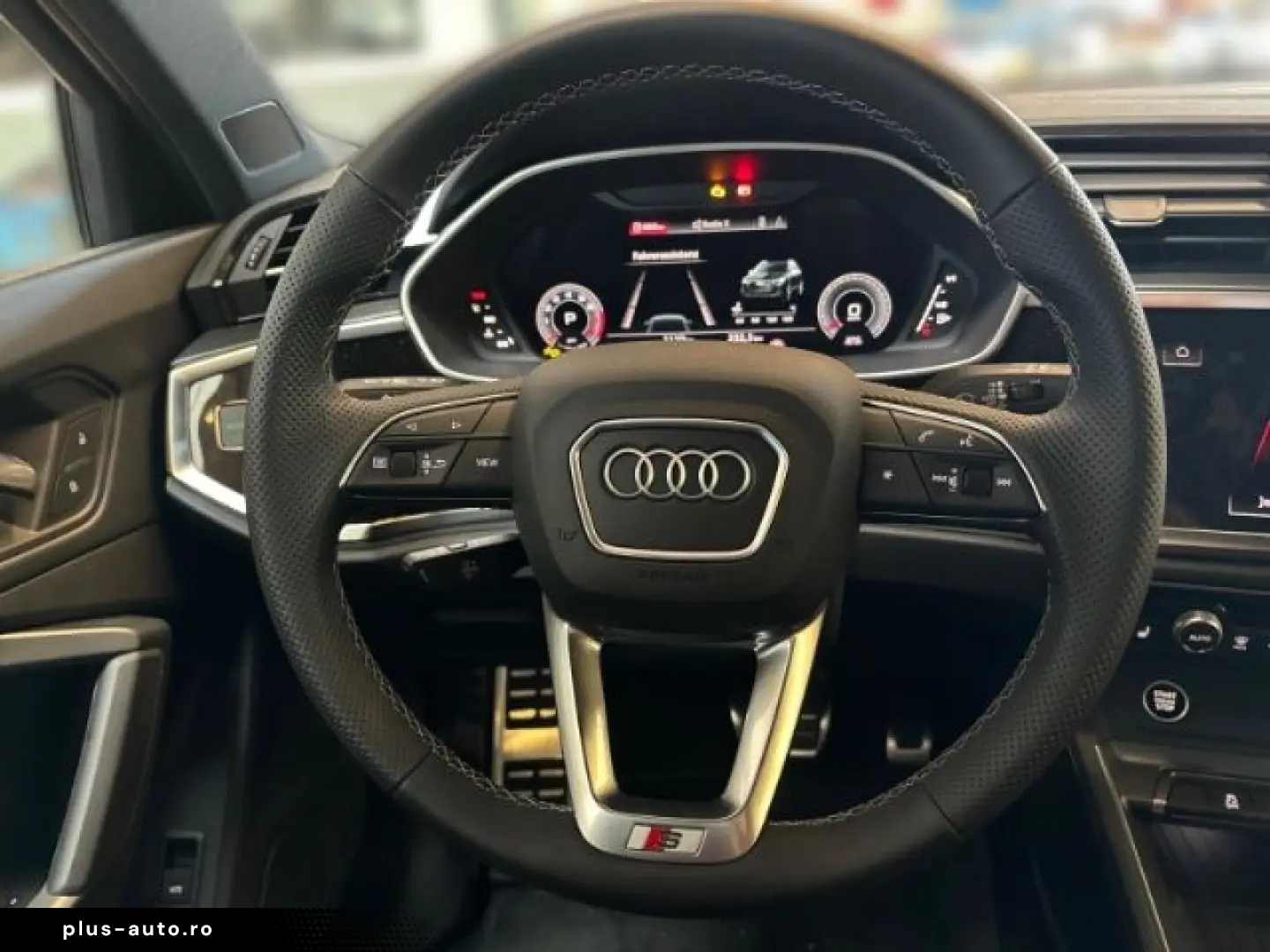 AUDI Q3 35 TFSI S line S-tronic Pano SONOS VirtualCoc