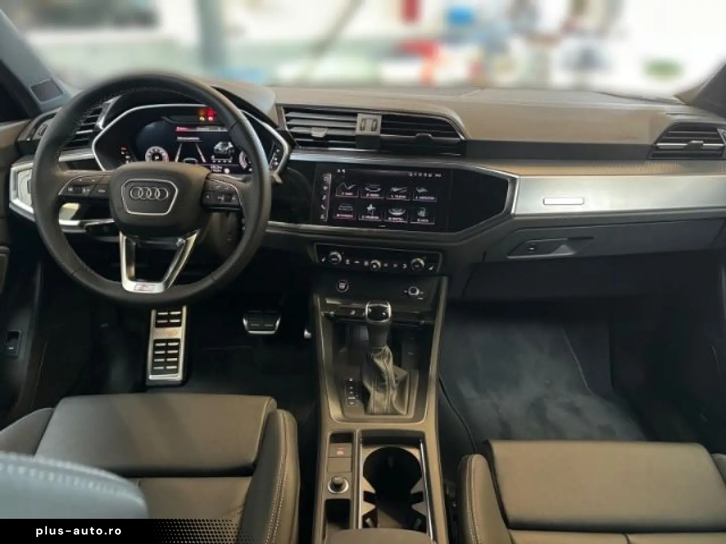 AUDI Q3 35 TFSI S line S-tronic Pano SONOS VirtualCoc