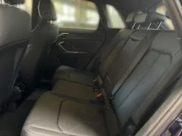 AUDI Q3 35 TFSI S line S-tronic Pano SONOS VirtualCoc