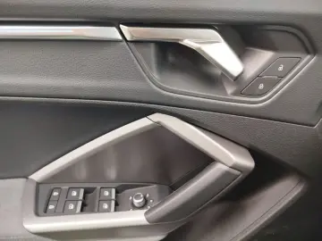 AUDI Q3 Sportback 35 TFSI S tronic S lline LED DAB VC