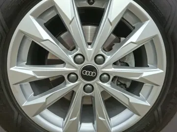 AUDI Q3 35 2.0 TDI S-Line 2xKlima ACC AHK AUT KeyLess