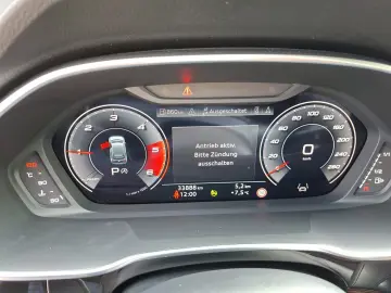 AUDI Q3 35 2.0 TDI S-Line 2xKlima ACC AHK AUT KeyLess