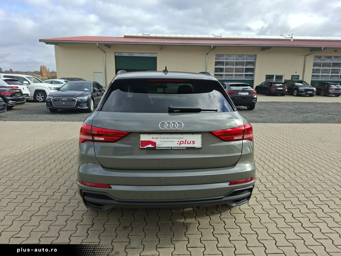 AUDI Q3 35 2.0 TDI S-Line 2xKlima ACC AHK AUT KeyLess