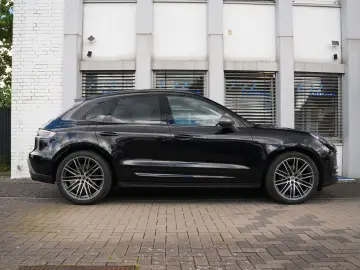 PORSCHE Macan T ACC-LUFTF.-PANO-SPORTABGAS.-21TURBO-VOLL