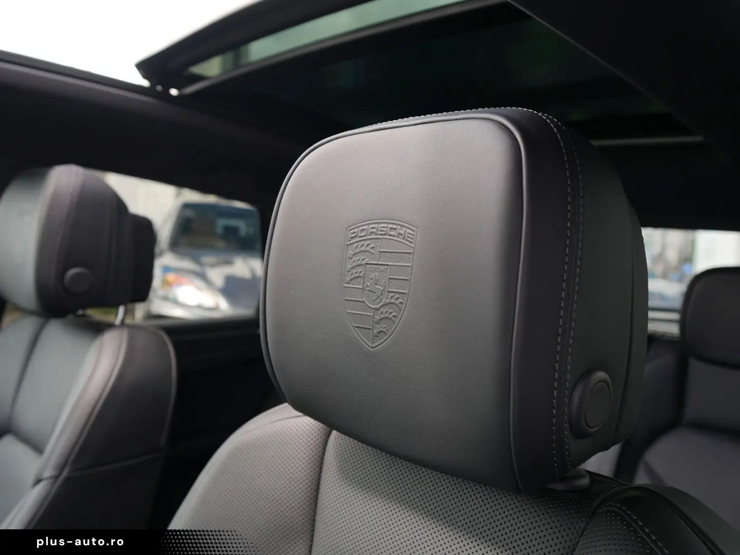 PORSCHE Macan T ACC-LUFTF.-PANO-SPORTABGAS.-21TURBO-VOLL
