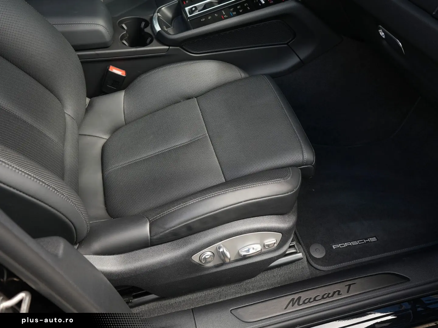PORSCHE Macan T ACC-LUFTF.-PANO-SPORTABGAS.-21TURBO-VOLL