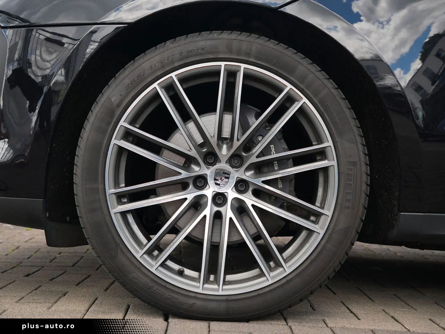 PORSCHE Macan T ACC-LUFTF.-PANO-SPORTABGAS.-21TURBO-VOLL