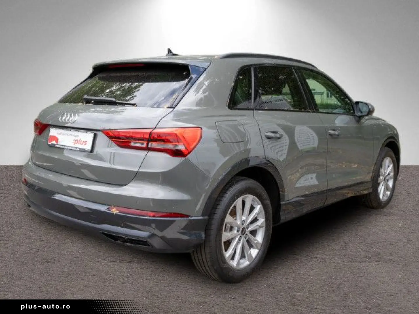 AUDI Q3 advanced 35TDI NAVI LED AHK ACC PDC SHZ LEDER