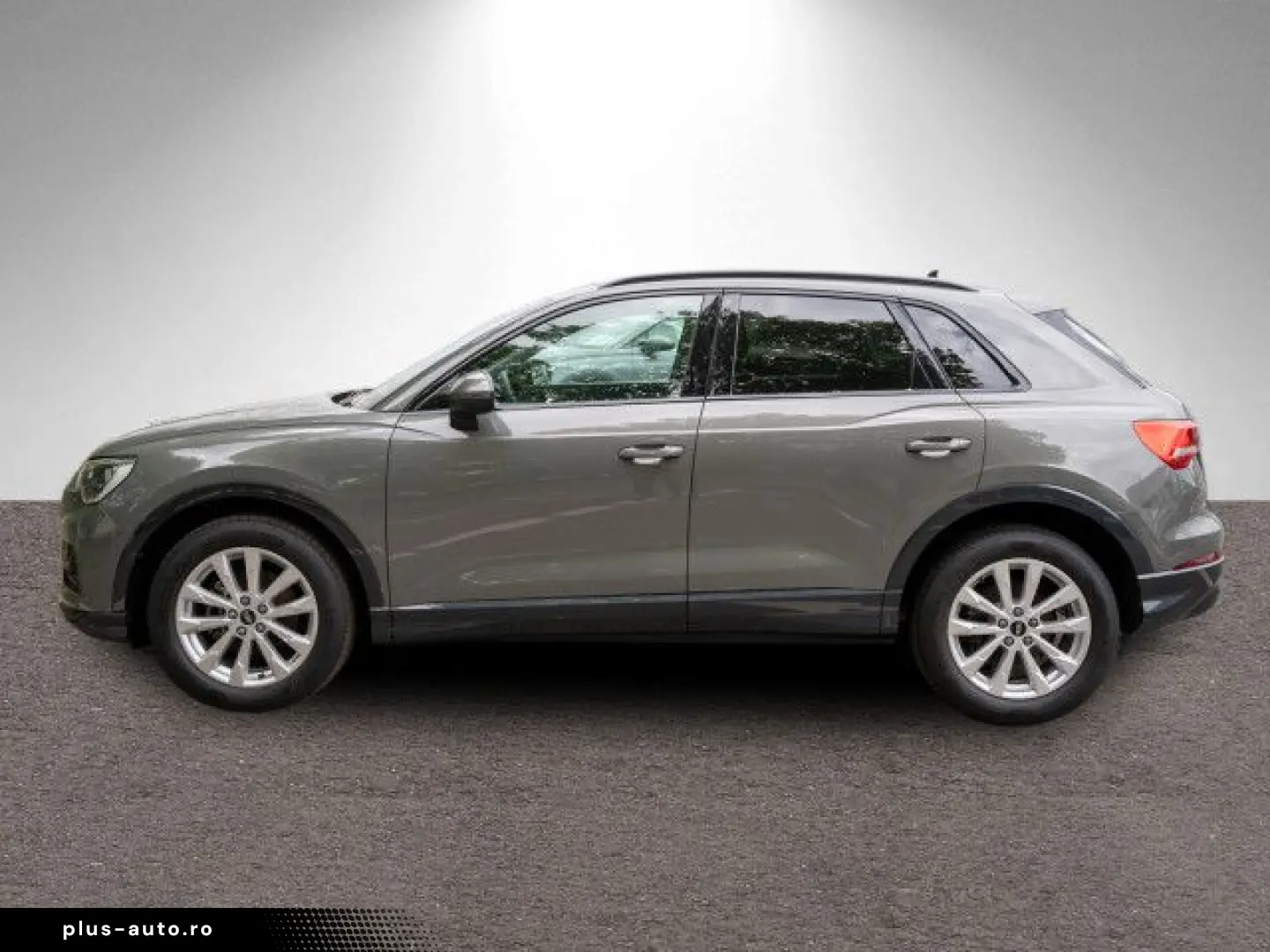 AUDI Q3 advanced 35TDI NAVI LED AHK ACC PDC SHZ LEDER