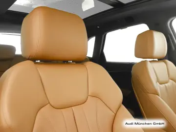 AUDI Q5 40 TDI qu. S tronic S line Pano AHK Matrix Lu