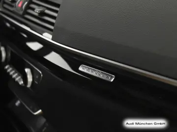 AUDI Q5 40 TDI qu. S tronic S line Pano AHK Matrix Lu