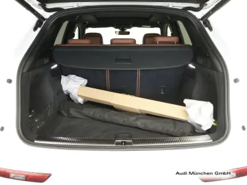 AUDI Q5 40 TDI qu. S tronic S line Pano AHK Matrix Lu