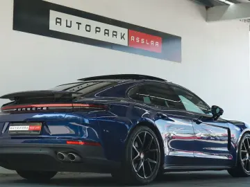 PORSCHE Panamera 4 MY25 LUFT PANO ACC 14W BOSE 360  21z