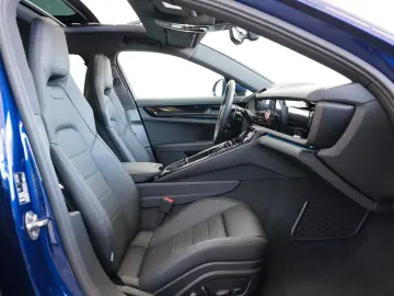 PORSCHE Panamera 4 MY25 LUFT PANO ACC 14W BOSE 360  21z