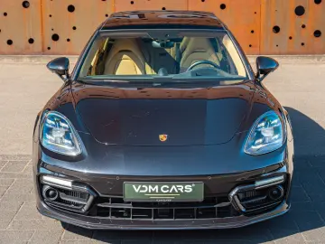PORSCHE Panamera Sport Turismo 4 E-Hybrid Platinum Editi