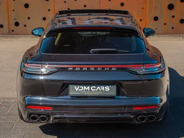 PORSCHE Panamera Sport Turismo 4 E-Hybrid Platinum Editi
