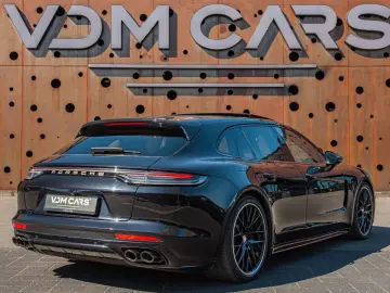 PORSCHE Panamera Sport Turismo 4 E-Hybrid Platinum Editi