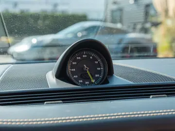 PORSCHE Panamera Sport Turismo 4 E-Hybrid Platinum Editi