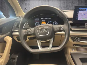 AUDI Q5 50 TFSI e quattro Pano Navi Kamera
