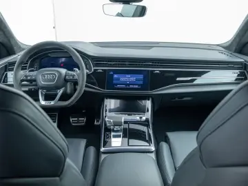 AUDI RSQ8 4.0 TFSI TIPT QUA MATRIX PANO HUD B&O 360