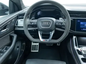 AUDI RSQ8 4.0 TFSI TIPT QUA MATRIX PANO HUD B&O 360