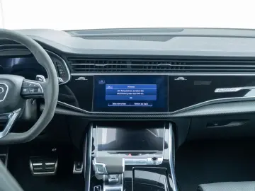 AUDI RSQ8 4.0 TFSI TIPT QUA MATRIX PANO HUD B&O 360