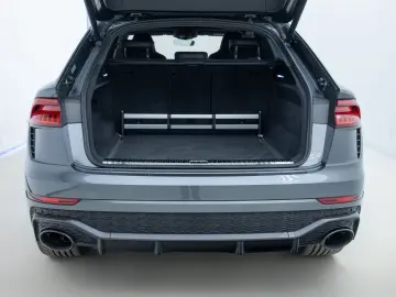AUDI RSQ8 4.0 TFSI TIPT QUA MATRIX PANO HUD B&O 360