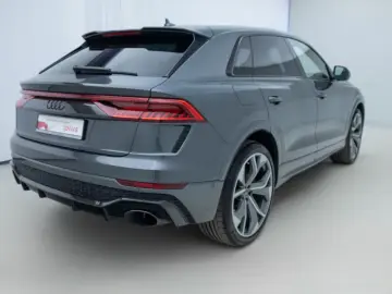AUDI RSQ8 4.0 TFSI TIPT QUA MATRIX PANO HUD B&O 360