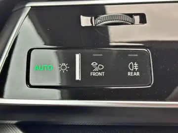 AUDI RSQ8 performance 2xCARBON KERAMIK HUD NIGHT OLED