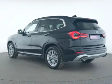 BMW X3 Panorama Kamera LED Harman-Kardon Tempomat