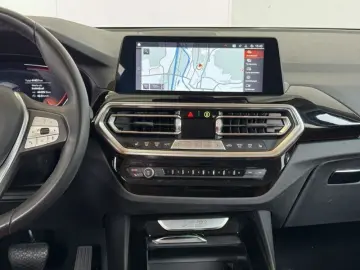 BMW X3 xDrive20d Navi.LED.ACC.Pano.360 .WLAN.DAB.SHZ
