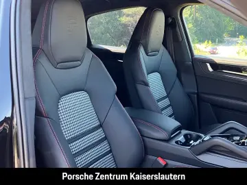 Porsche Cayenne GTS Coupe