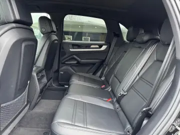 Porsche Cayenne S