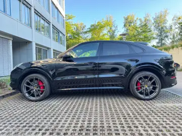 Porsche Cayenne GTS Coupe