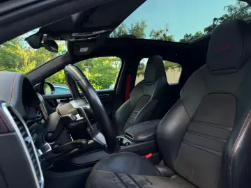 Porsche Cayenne GTS Coupe