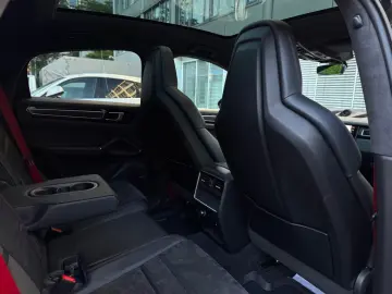 Porsche Cayenne GTS Coupe
