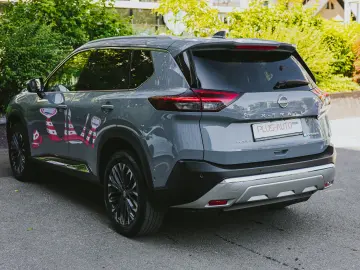 Nissan X-Trail e4ORCE Tekna