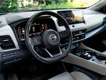 Nissan X-Trail e4ORCE Tekna