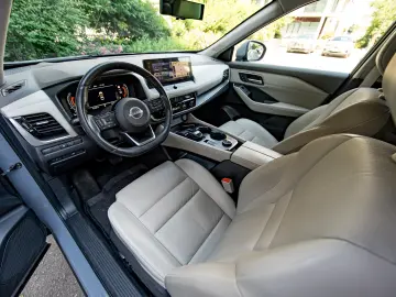 Nissan X-Trail e4ORCE Tekna