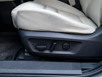 Nissan X-Trail e4ORCE Tekna