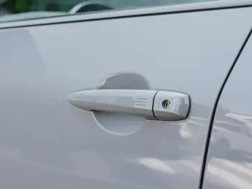 Nissan X-Trail e4ORCE Tekna