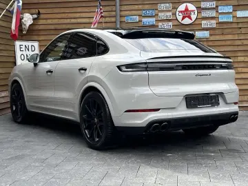 Porsche Cayenne S Coupe