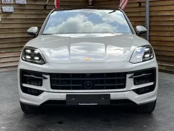 Porsche Cayenne S Coupe